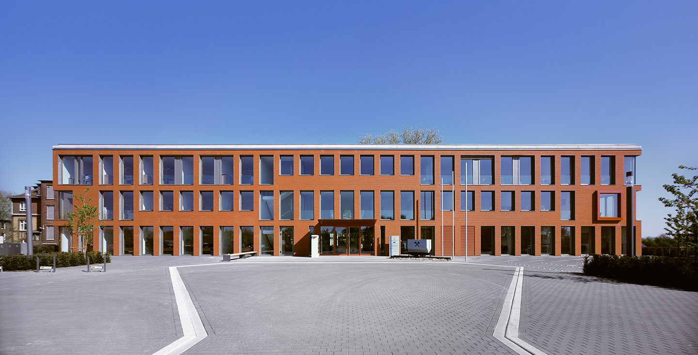 Firmengebäude